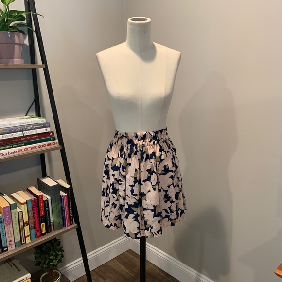 Floral Print Skirt - Picture 2 of 3